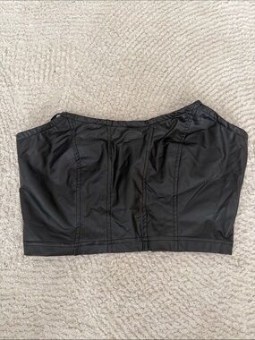 SHEIN Black Strapless Bustier Crop Top